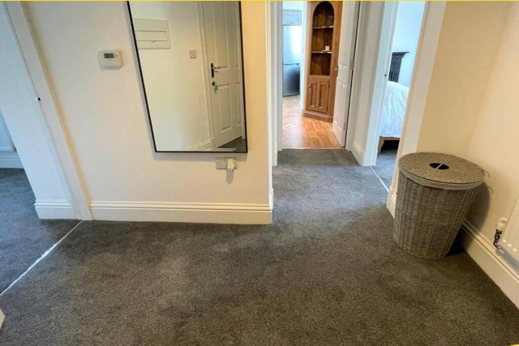 Clitheroe Town Centre Modern 2 Bed Apartment Exterior photo